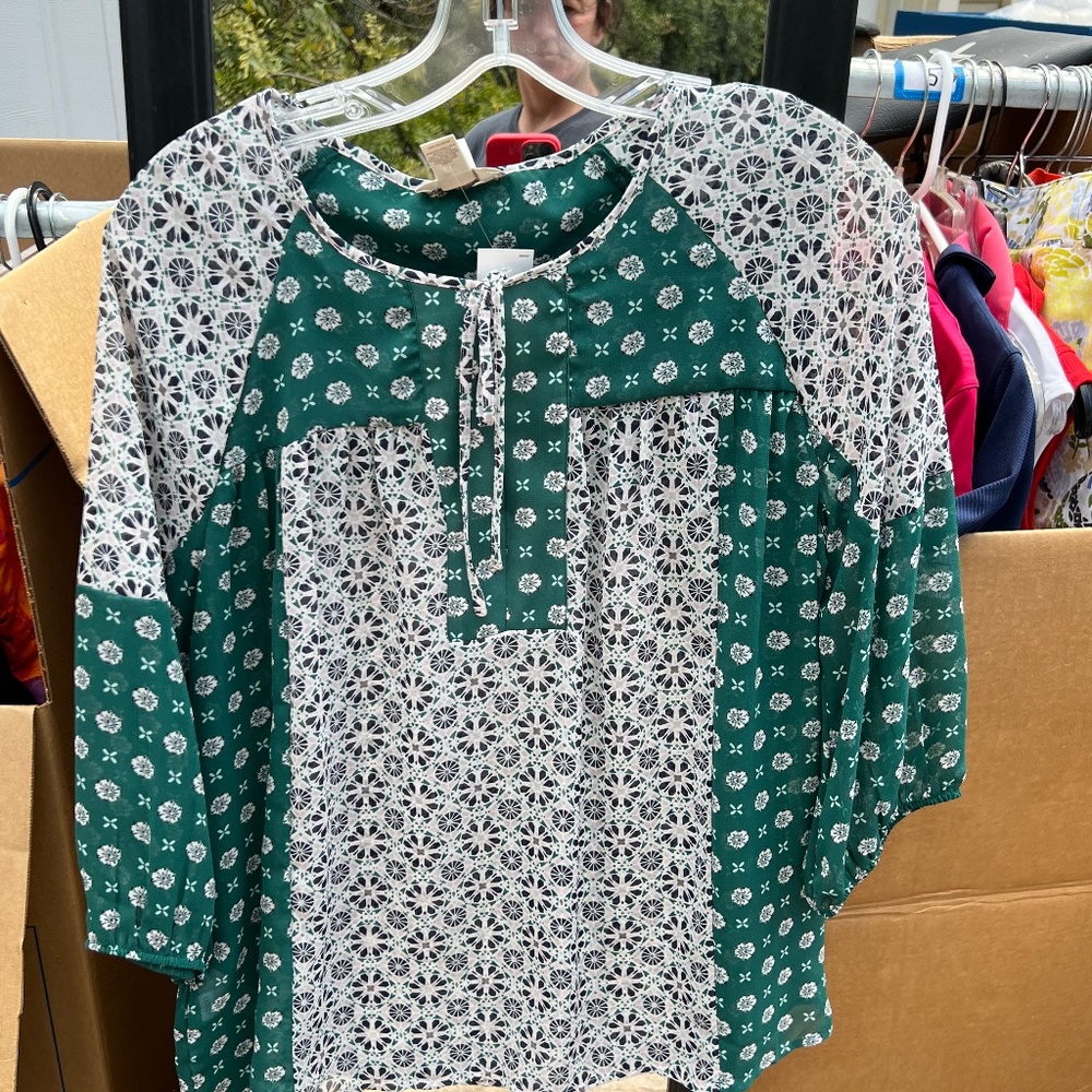 Ann Taylor blouse tags on